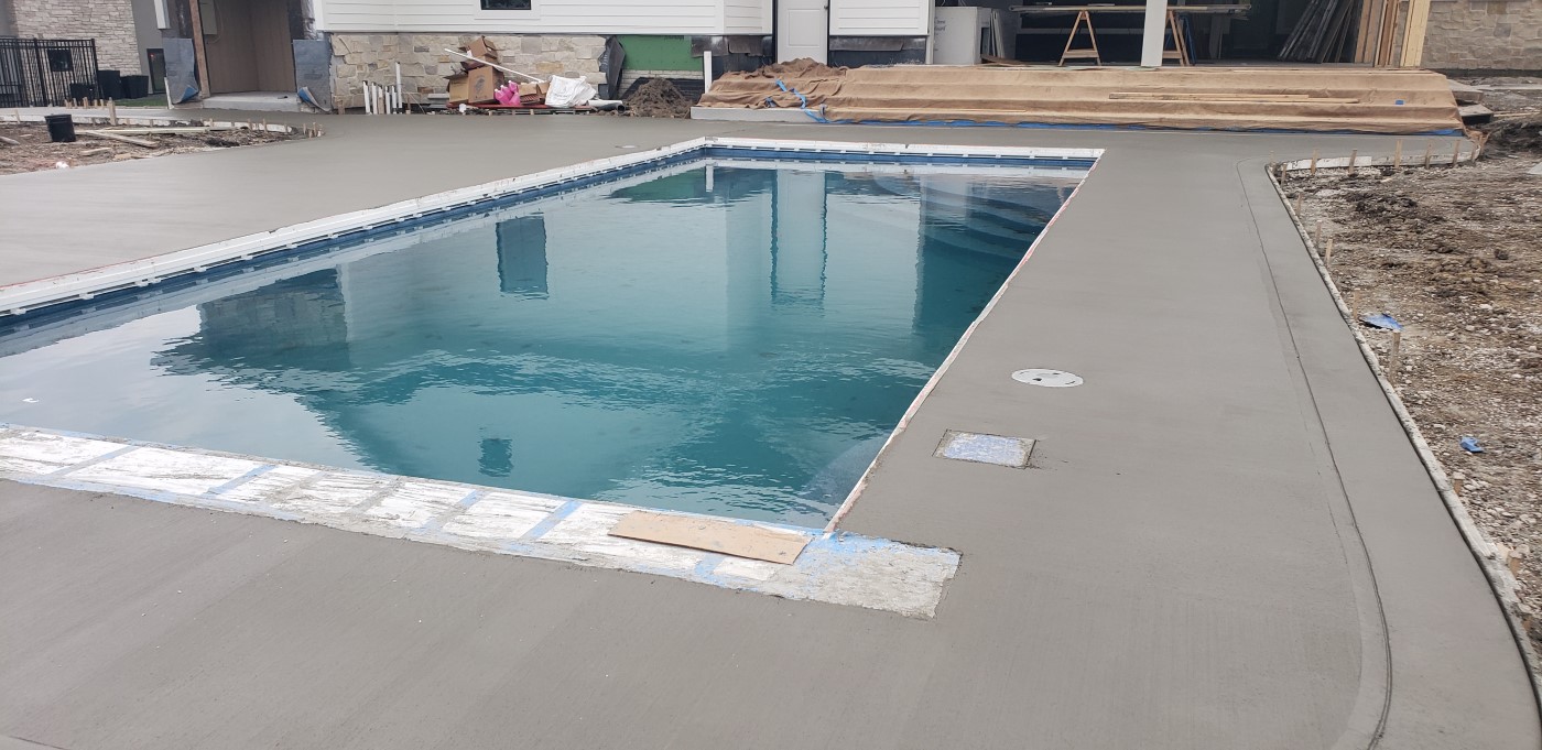 Custom pool deck - Urbandale, IA - TRW Concrete Construction