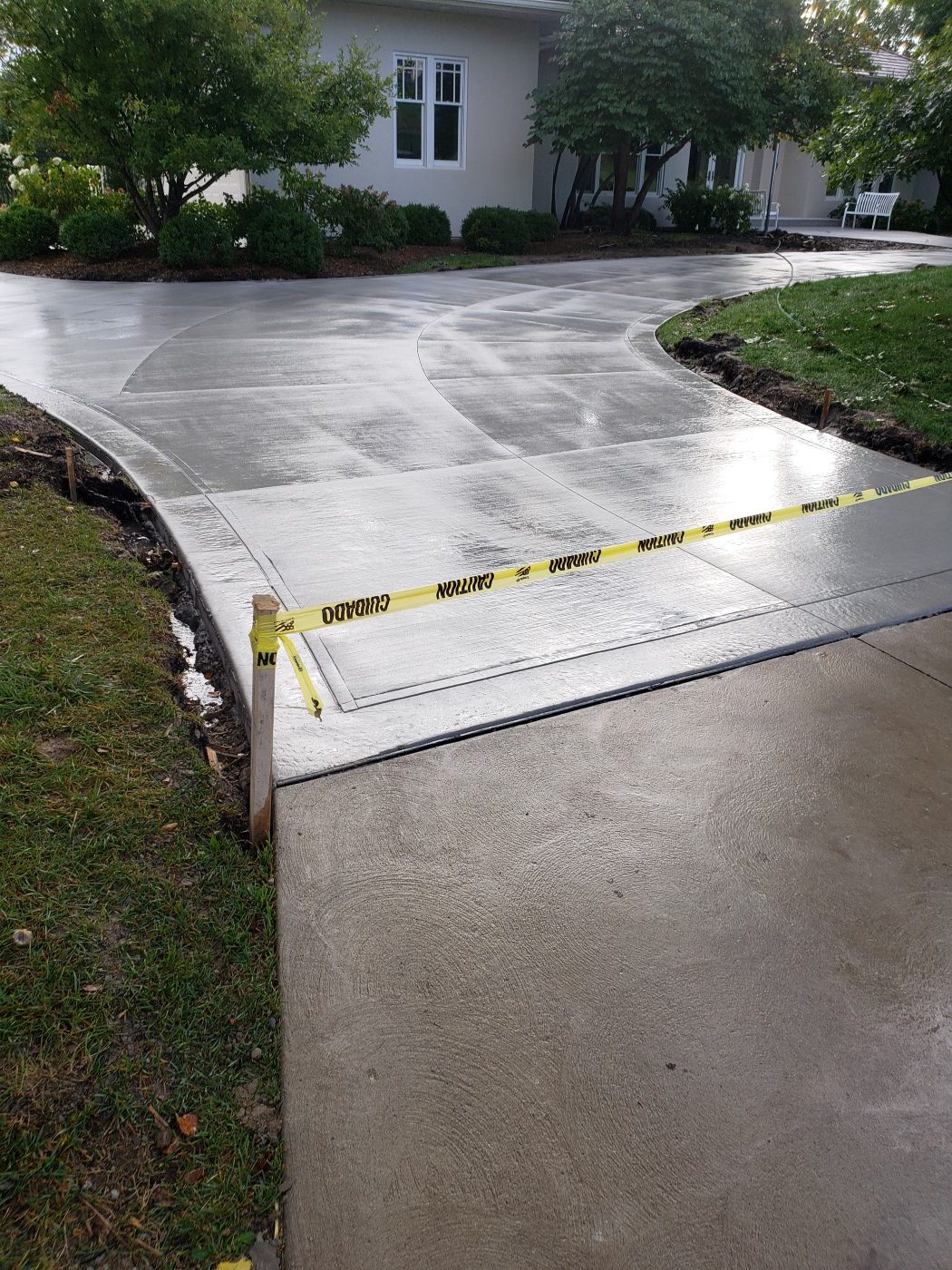 Remove and replace concrete driveway - West Des Moines, IA - Des Moines metro area